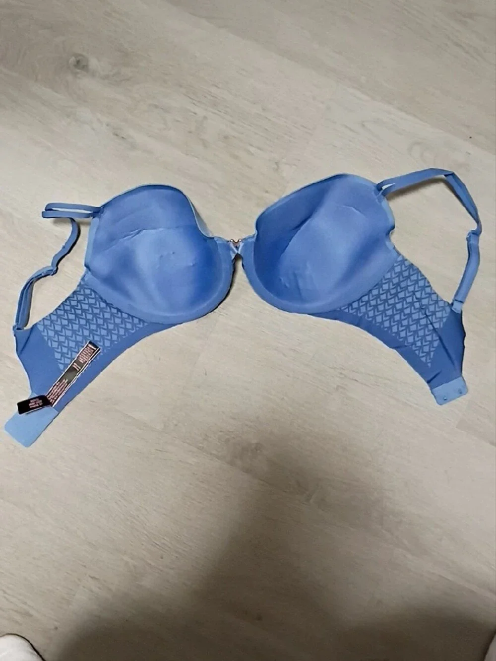 Victorias Secret fit supportive adjustable